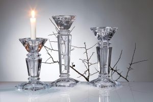Как выбрать стеклянные подсвечники для декора