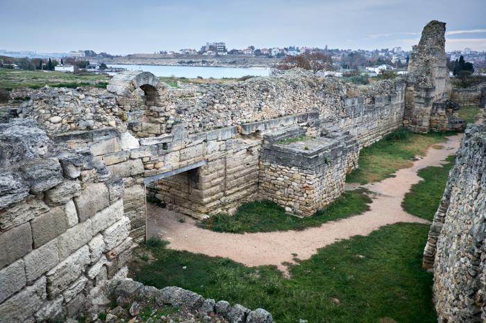 Севастополь: сезон, межсезонье и&nbsp;&laquo;несезон&raquo;
